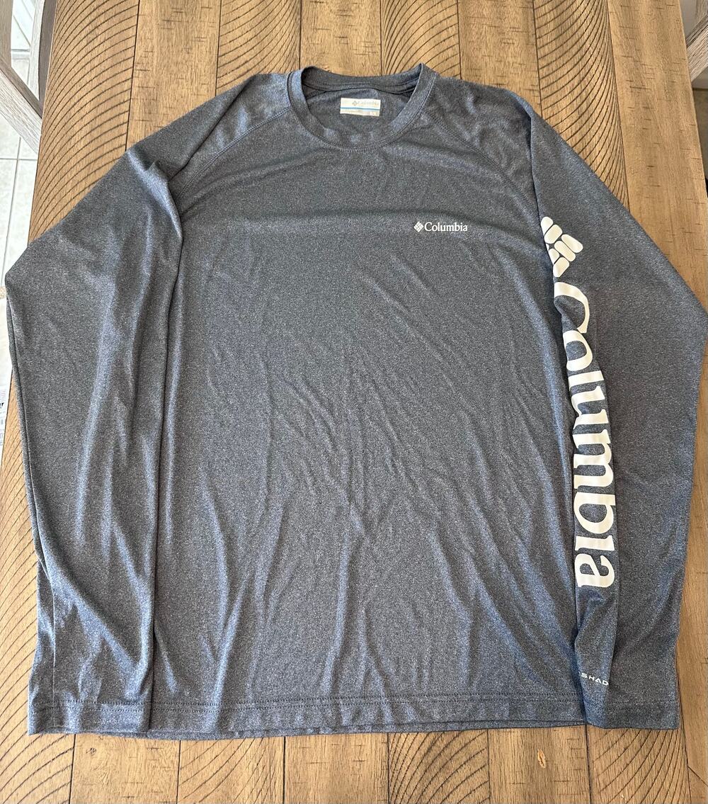 Columbia PFG Terminal Tackle Long Sleeve Shirt Gray Men's Size M Sun Deflector